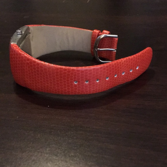 Joan Rivers Watch - Picture 3 of 7